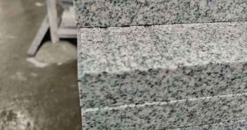 泰安芝麻白楼梯踏步