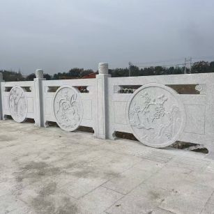 泰安芝麻白河道栏杆 石材栏杆