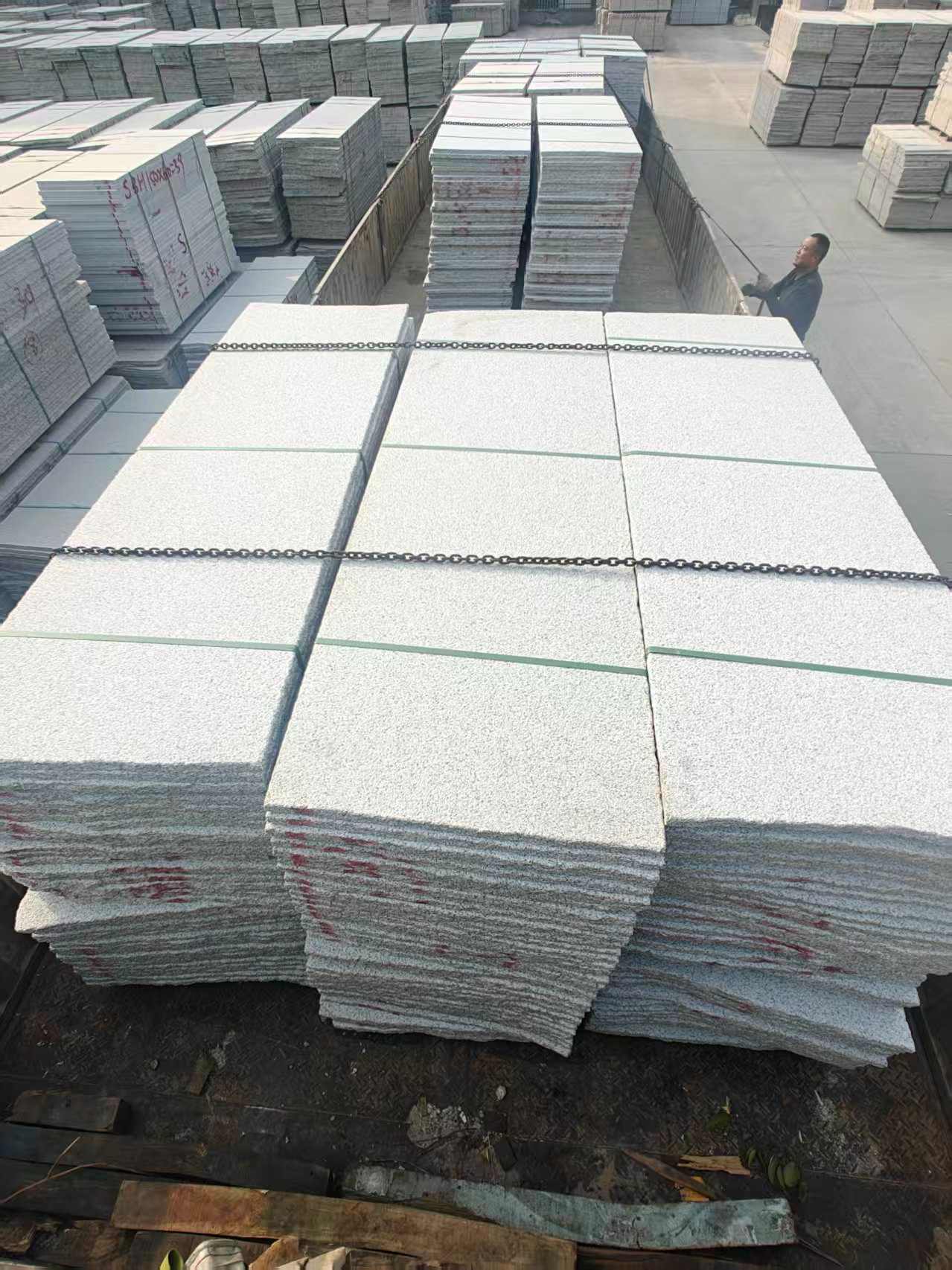 泰安芝麻白毛板，石材毛板